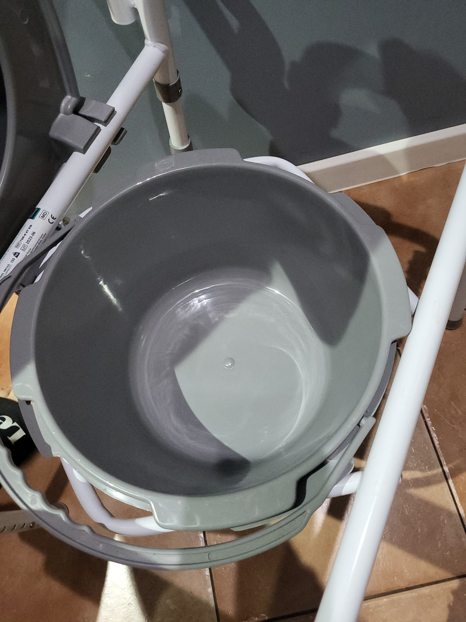 Przenośna toaleta krzeslo WC senior nie używane timago