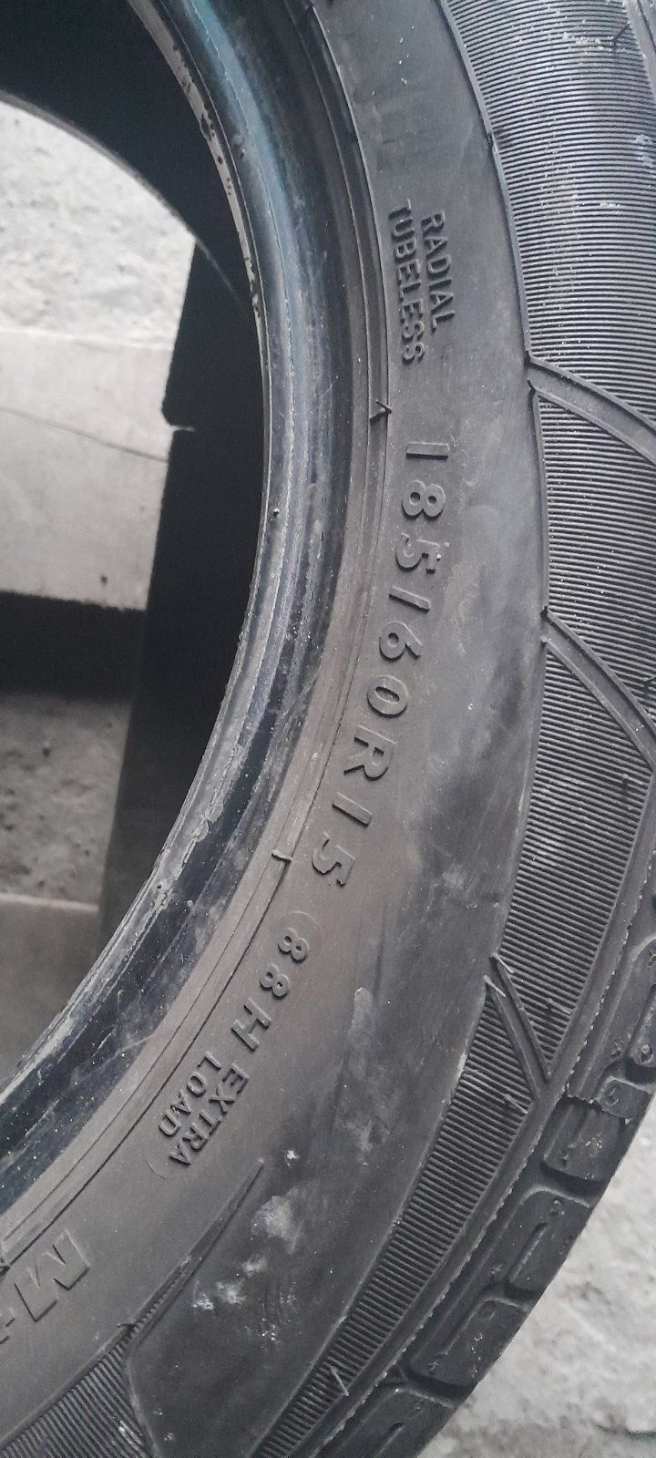 185.60.15 Dunlop 4шт лето БУ склад шины резина из Европы 60 R15