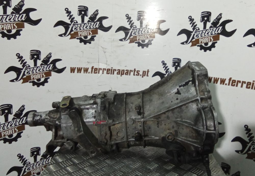 CAIXA DE VELOCIDADES NISSAN VANETTE 2.0 D