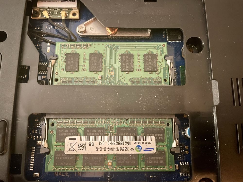 Samsung RV510 - na części