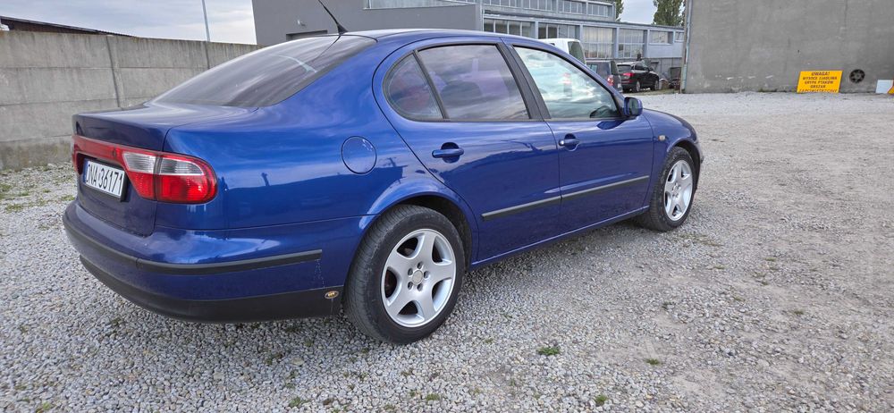 Seat Toledo 2.3 V5 klima alu alkantara ładny z Niemiec zarejestrowany