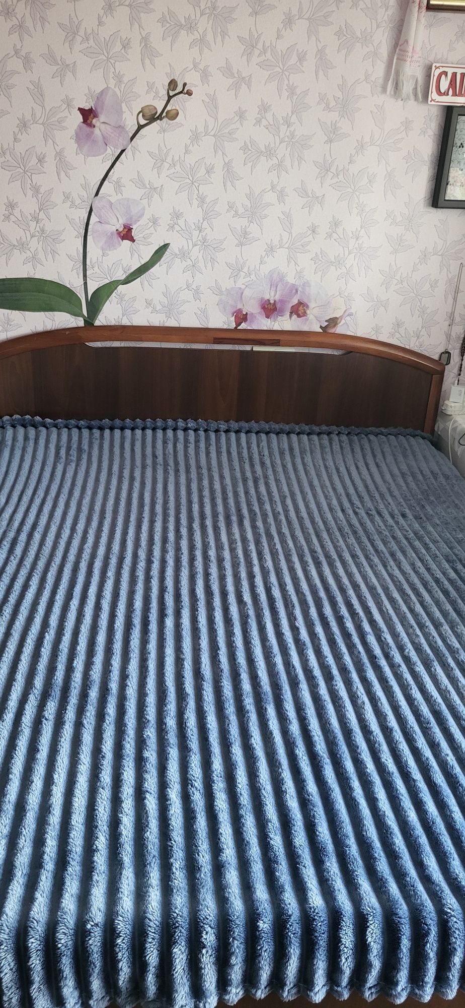 Ліжко двуспальне