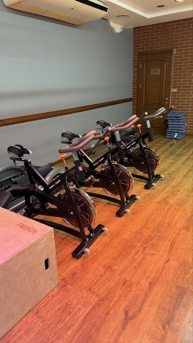 Продаю действующий фитнес клуб (арендное помещение)