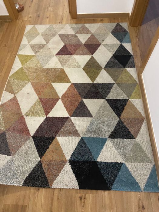 Vendo carpete multicolor