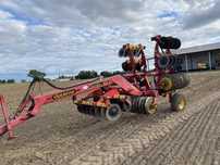 Brona talerzowa vaderstad carrier 4.25