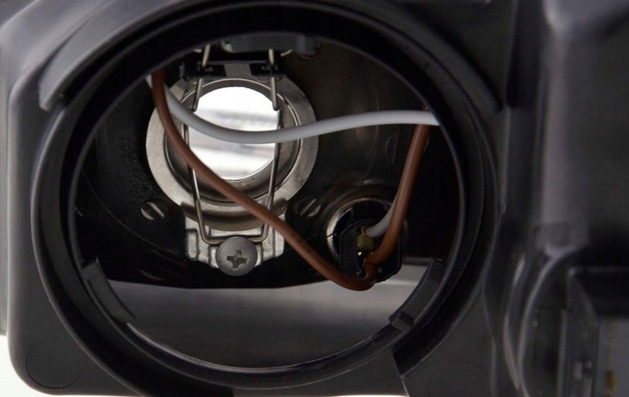 Depo reflektory lampy Opel Corsa C Combo L+p 03-05