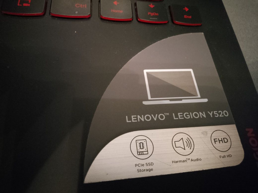 Lenovo y520 gamingowy laptop