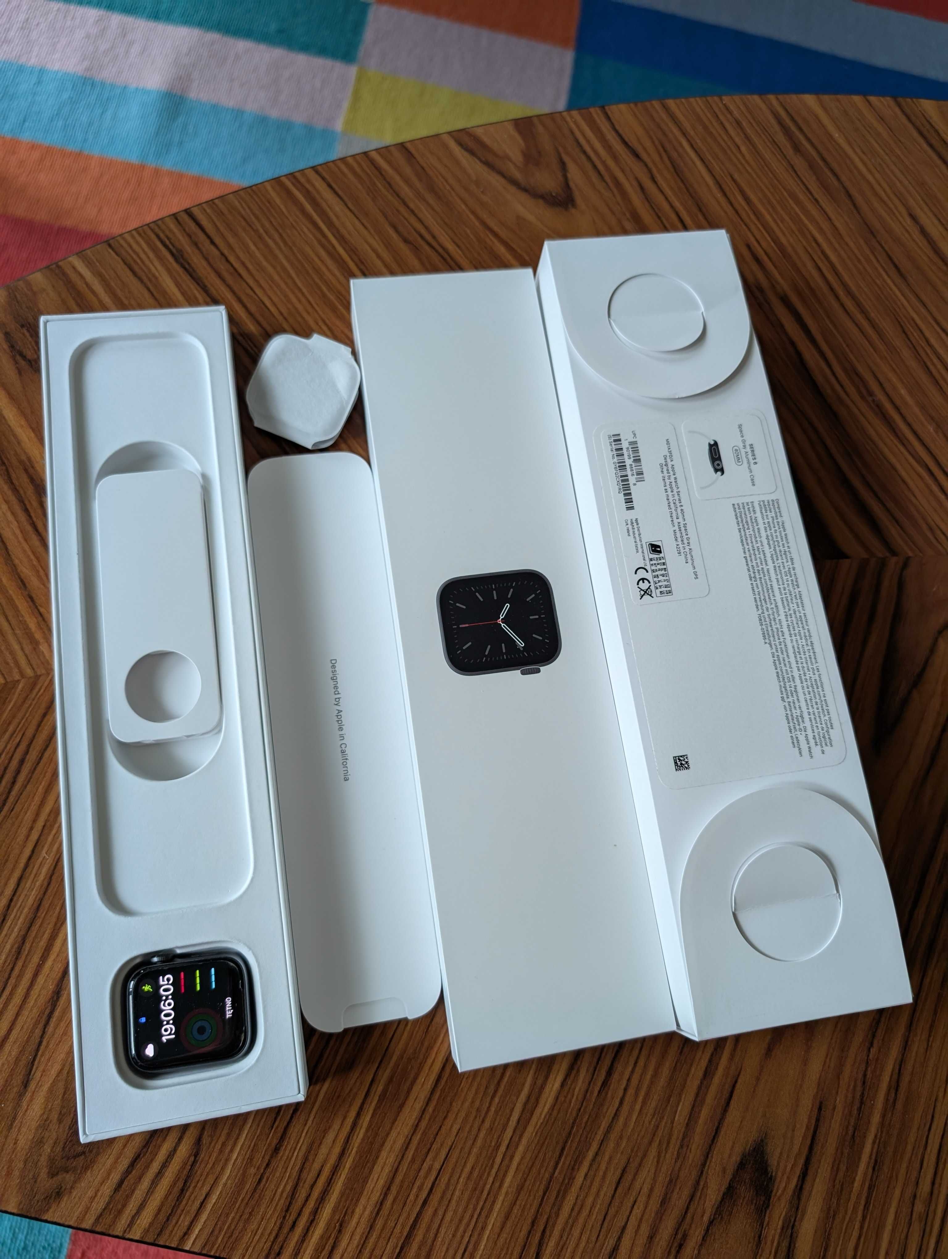 Apple Watch 6 40mm Space Gray + 2 paski + bransoleta mediolańska