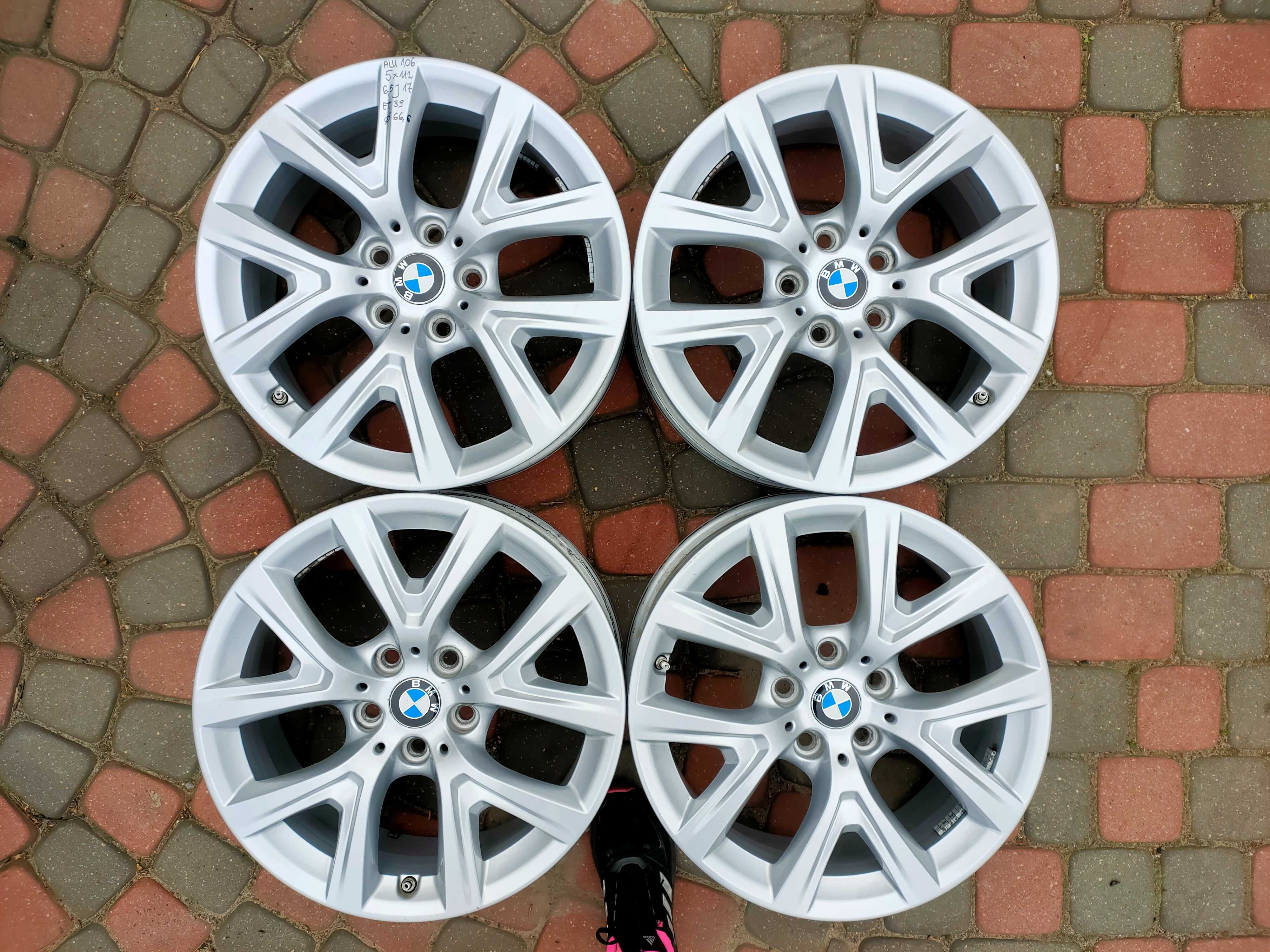 Felgi aluminiowe BMW 5x112 6,5J17 Et39 Fi66,6 D106