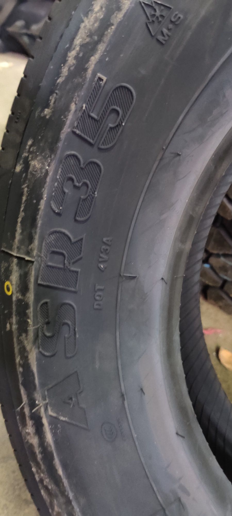 Шини 215/75r17,5 Aeolus ASR35 рульові