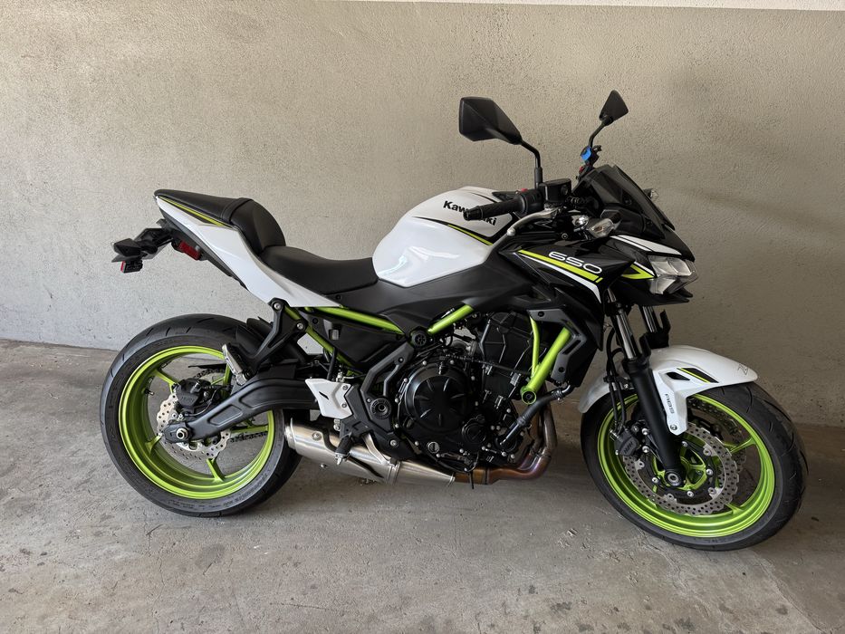 Kawasaki Z650 Full Power poucos KM