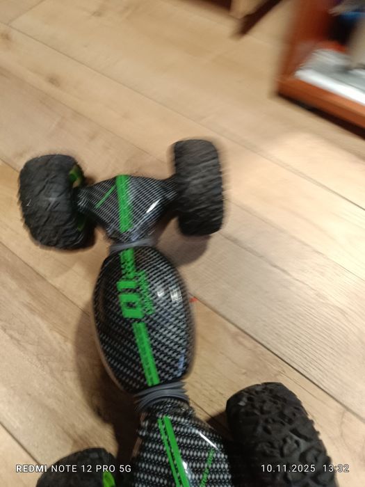 Продам трюковую машину перевёртыш