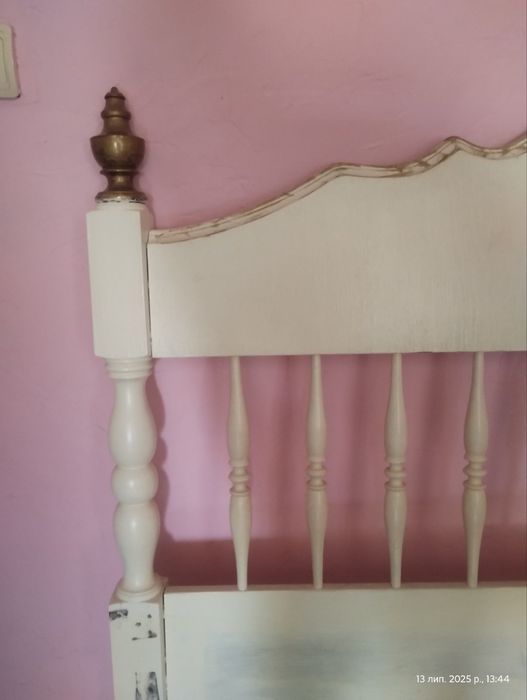 Узголів'я. Спинка для ліжка