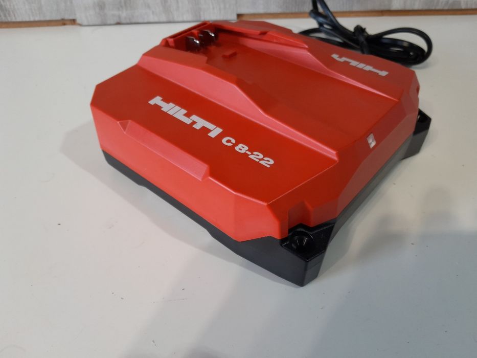 Hilti C8-22 NURON NOWA największą i najmocniejsza ładowarka sieciowa