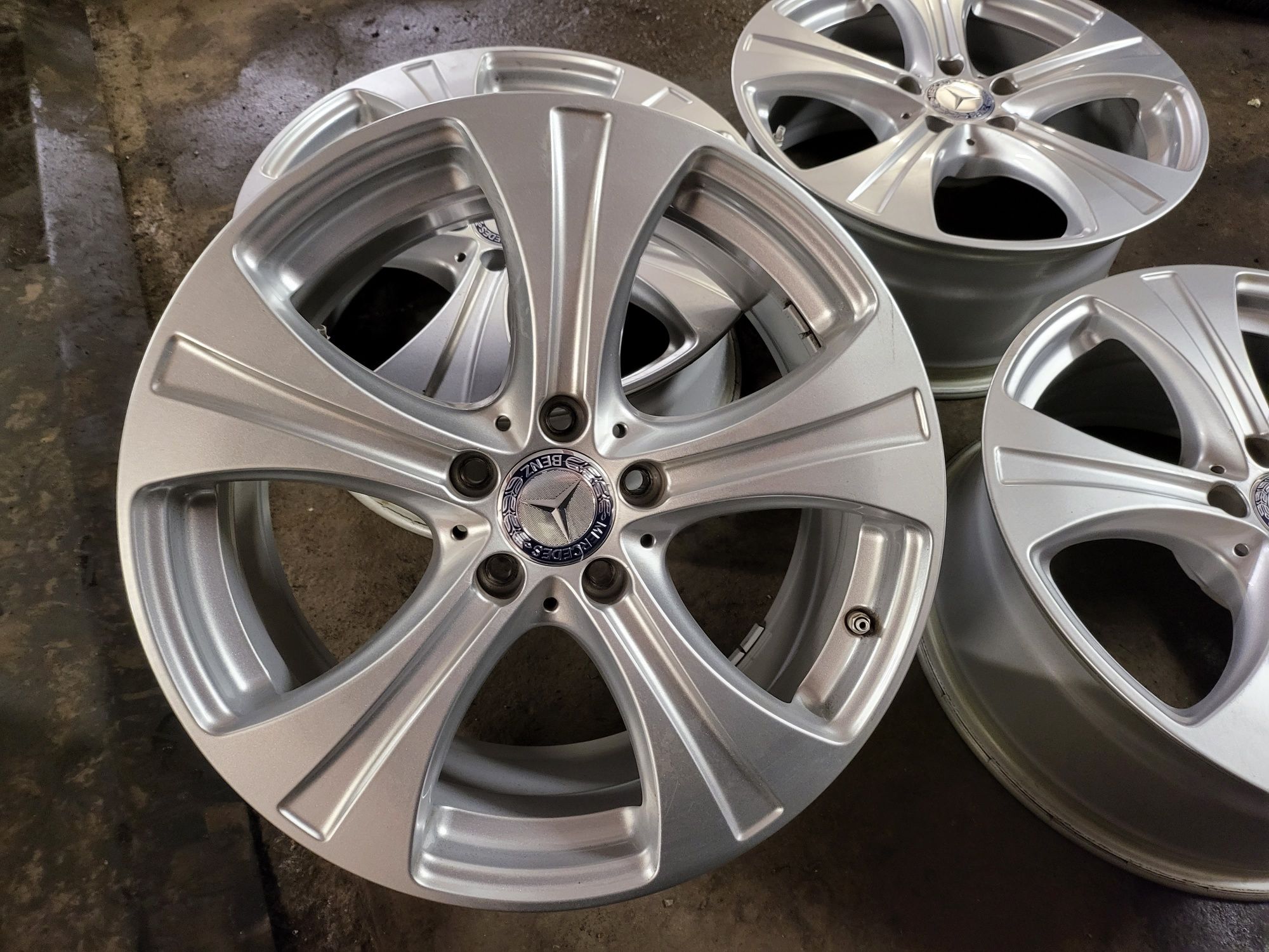 Alufelgi 18 Mercedes GLC Cklasa Eklasa Sklasa Vito 5x112 ET36 TPMS