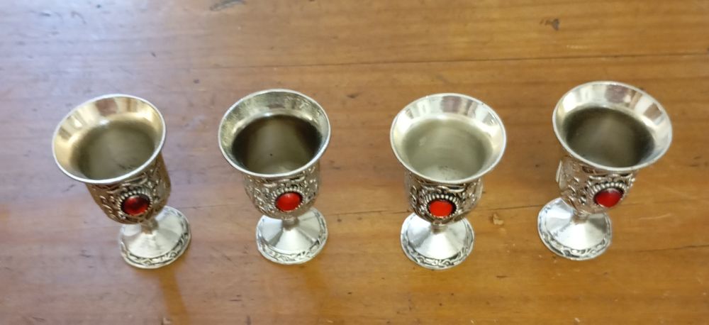 Conjunto de 4 cálices vermelho