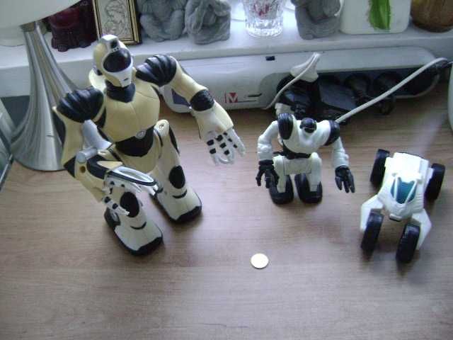 Starocie z PRL - Stare zabawki = 3 figurki Transformers do rozpoznania