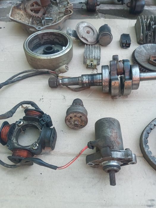 Сузукі Сепія zz -пластик,проводка,колеса ,запчастини двигуна .