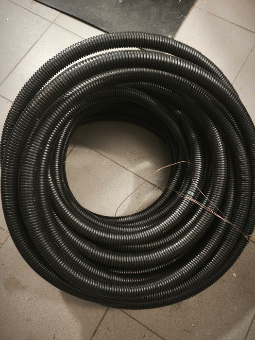 Rura karbowana do fotowoltaiki z pilotem 5m. Odbiór osobisty