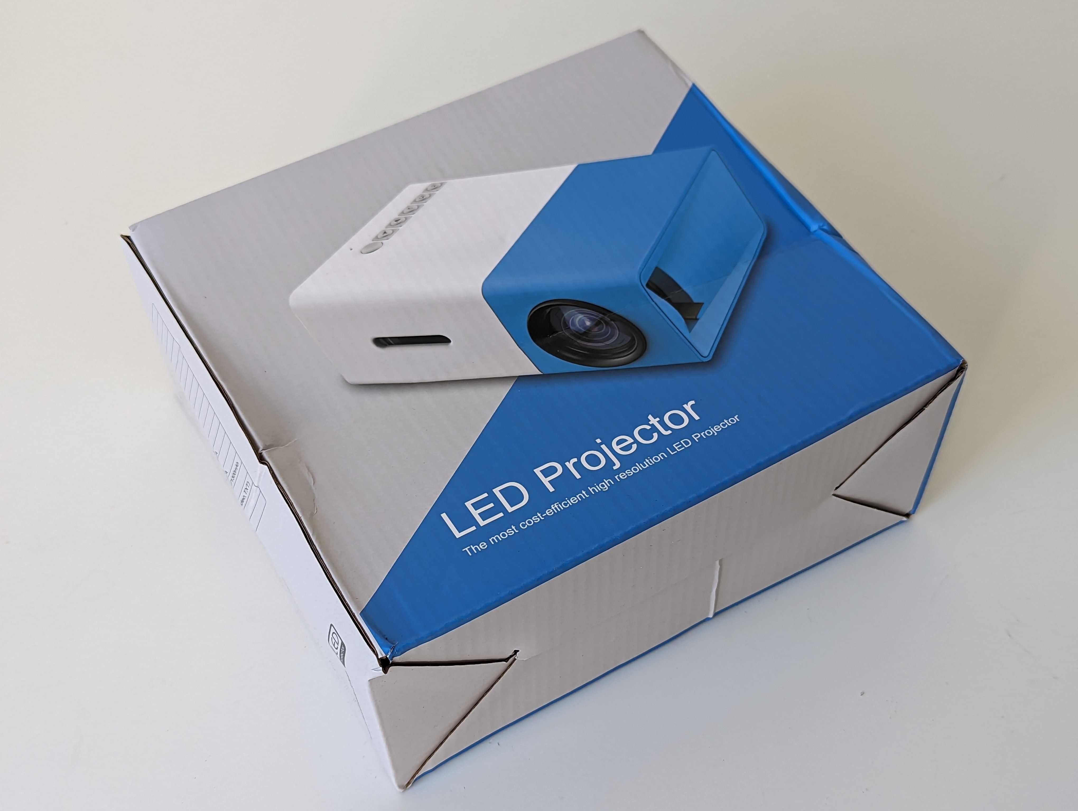 Projetor LED Mini Transportável | HDMI | YG300 (Azul)