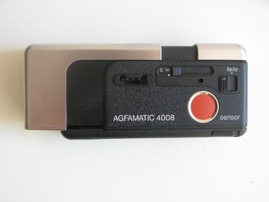 Máquina fotográfica Agfamatic 4008