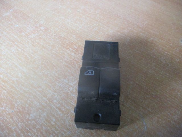 Interruptor Inter3856 NISSAN MICRA K12 2005 1.2I VIDROS NISSAN MICRA 3 FASE 2  2005 1.2I 65CV 5P BRONZE