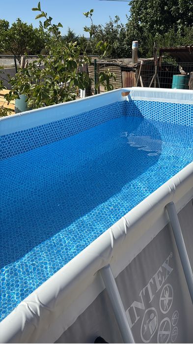 Piscina 4v2 Intex