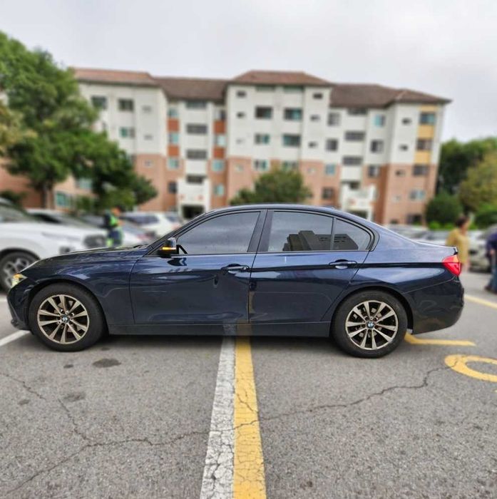 BMW 3 Series (F30) 320d xDrive