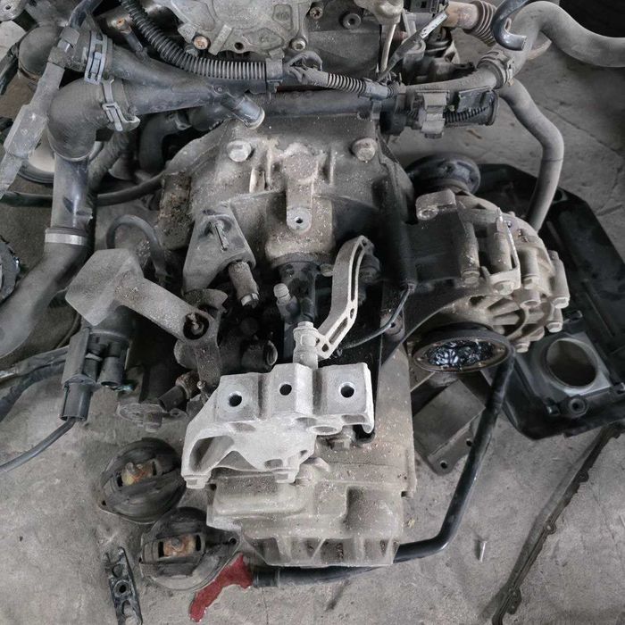 Коробка передач VW Passat B7 1.6 TDI MYP КПП Skoda VW