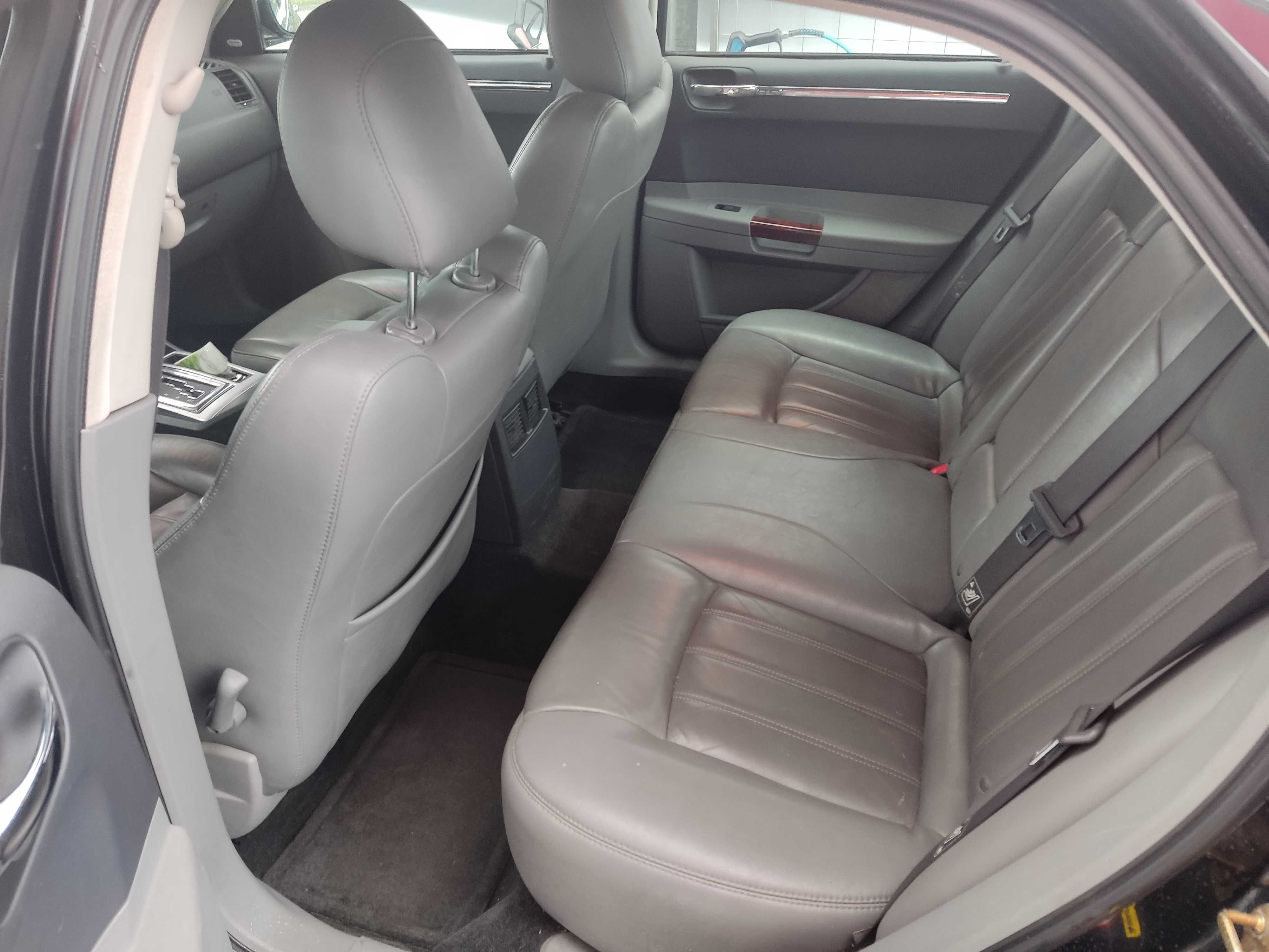 Chrysler 300C 5.7 Hemi AWD LPG Zrobione Głowice! Czarny PXR
