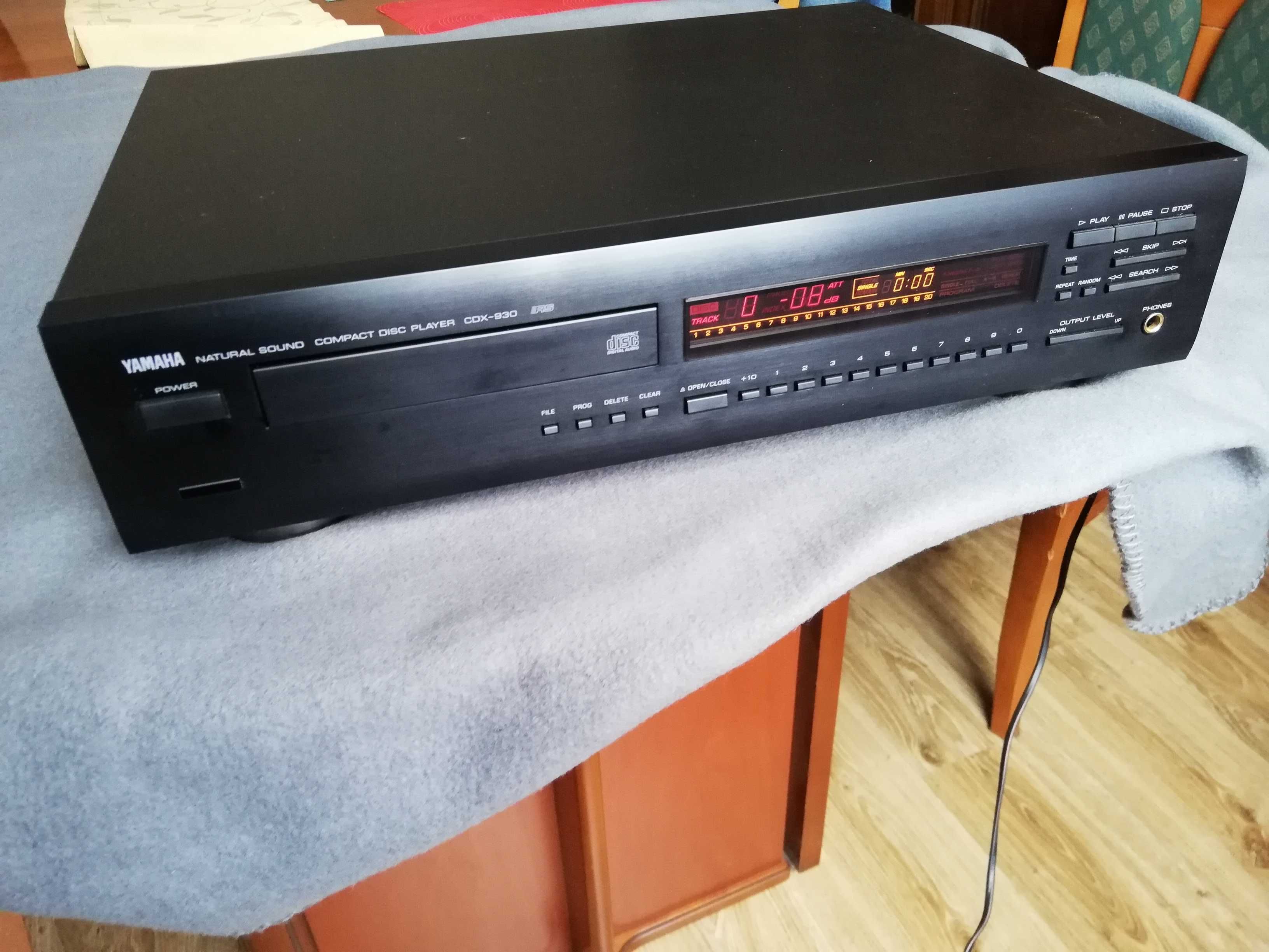 yamaha cdx -930  LASER W SUPER STANIE