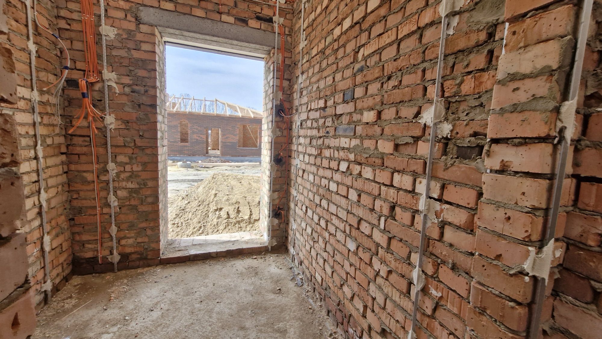 Продаж одноповерхового танхауса