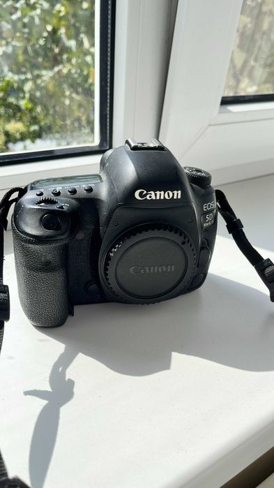 Canon 5D Mark IV з пробігом 1тис кадрів