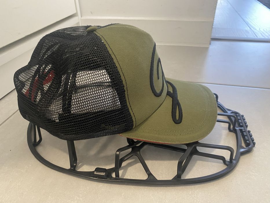 Czapka dżokejka „tirówka” D