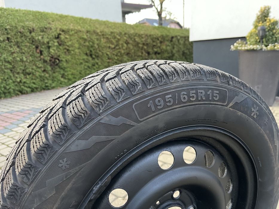 Koła Zimowe 5x110 65.1mm 195/65/15 22r Opel