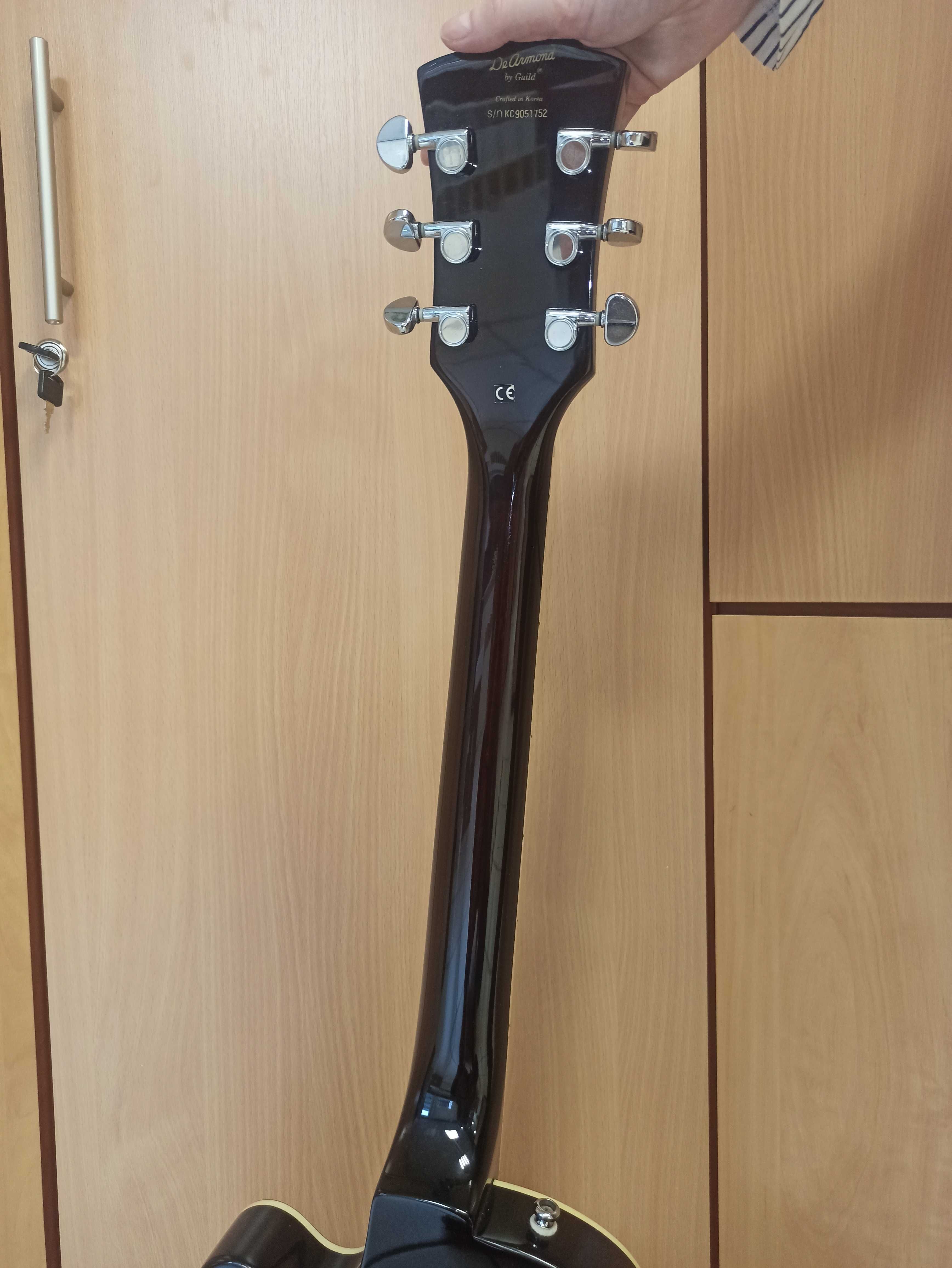 Gitara elektryczna Guild M-75T De Armond