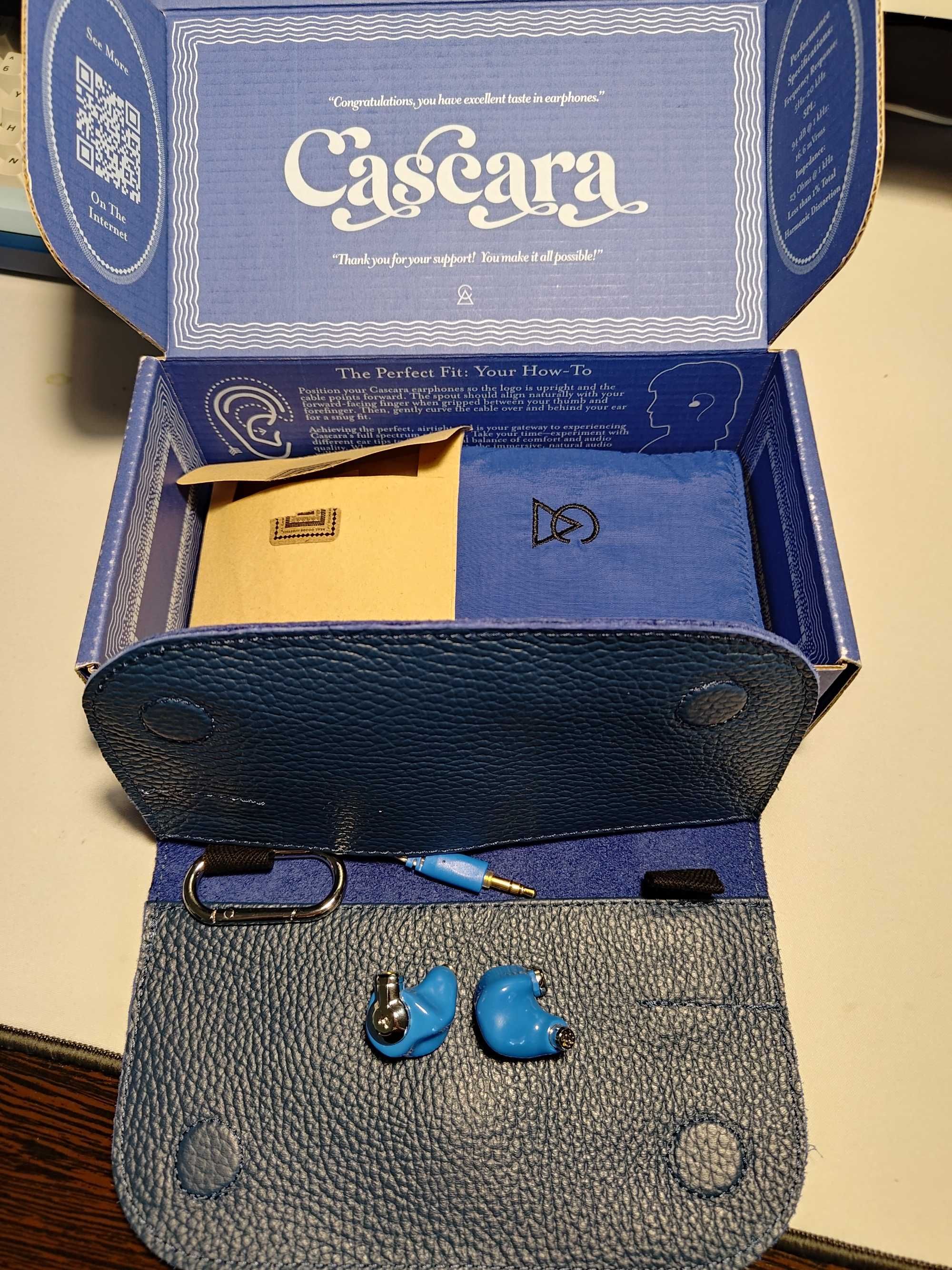 Campfire Audio Cascara Deluxe edition