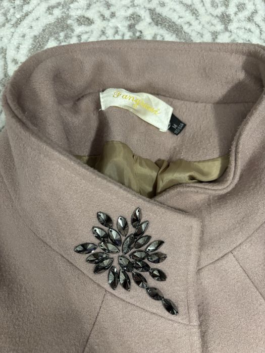 Пальта жіночі в хорошу стані