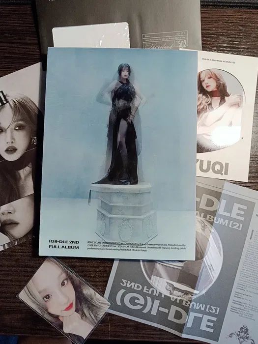K-pop альбом (G)i-dle 2nd full album
900 грн.