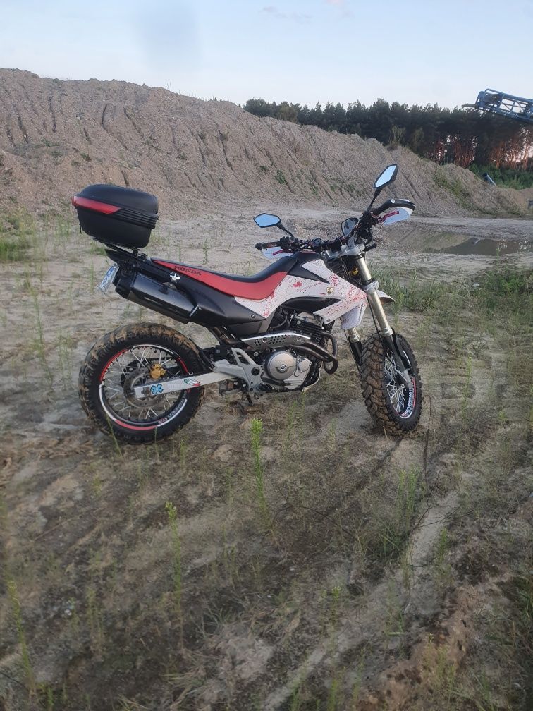 Honda fmx 650 supermoto