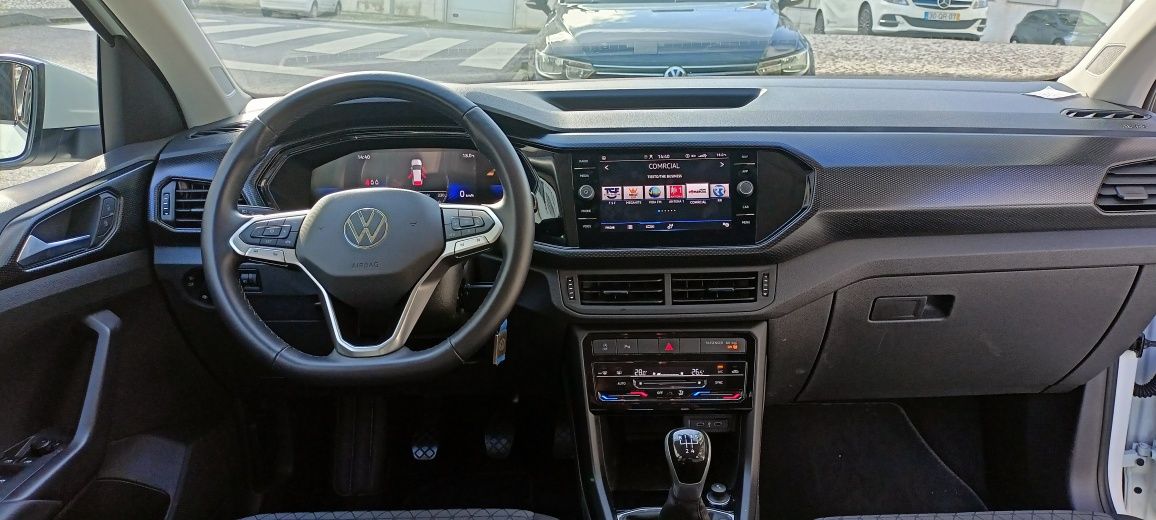 VW  T-CROSS 1.0 TSI