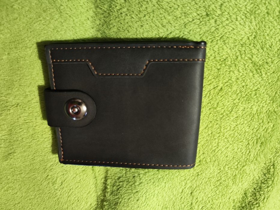 Carteira preta de homem