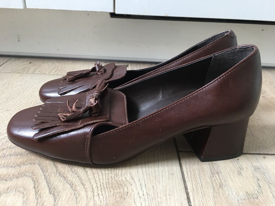 Next Signature buty skórzane z chwostami na obcasach-5/38