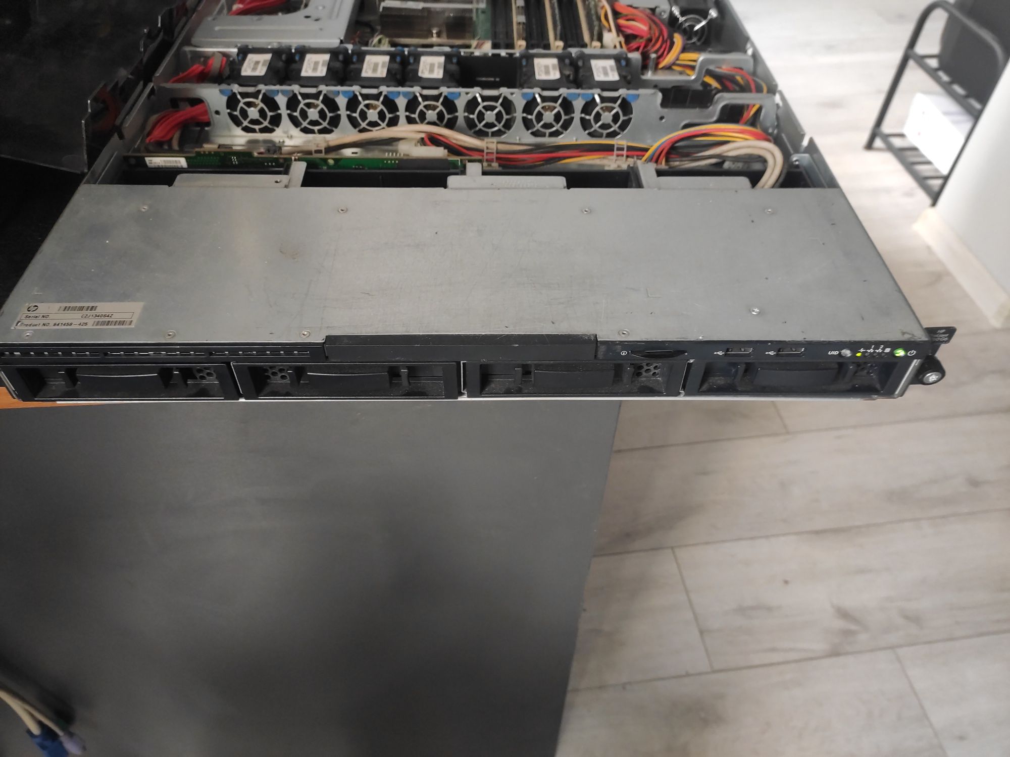 Сервер HP Proliant DL160 G6