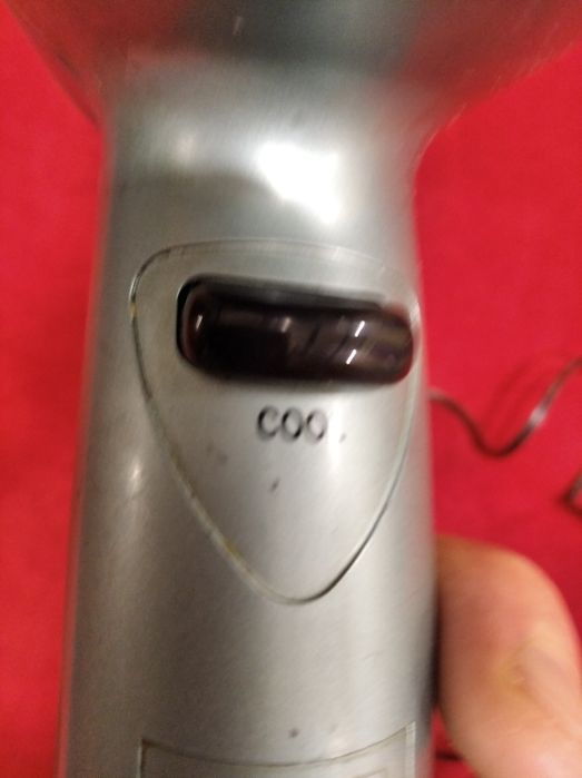 Suszarka do włosów BALANCE 2kW, sprawna,7 funkcji, 20zł