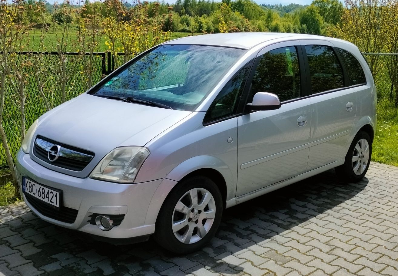 Opel Meriva A 1.6 benzyna 105 KM alufelgi klimatyzacja