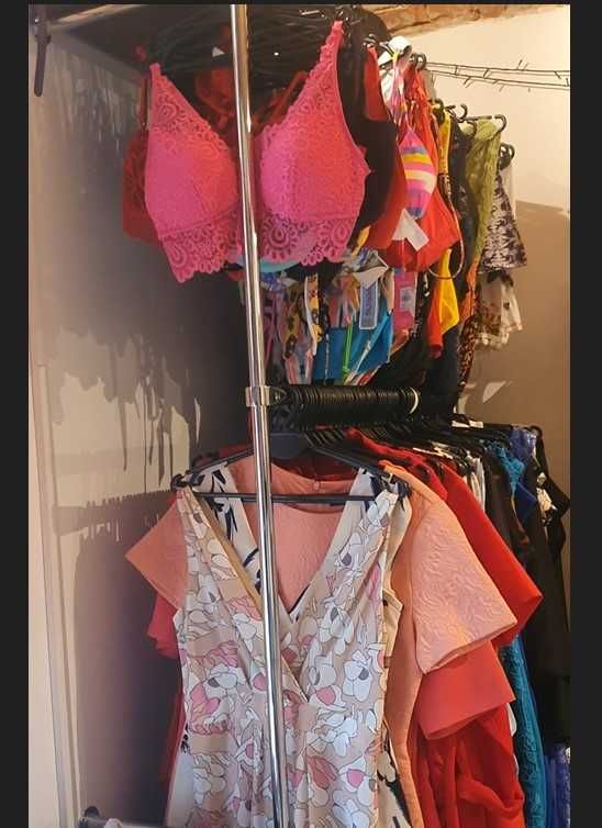 Odstąpię sklep odzieżowy second hand w klimacie Vintage od 1 sierpnia