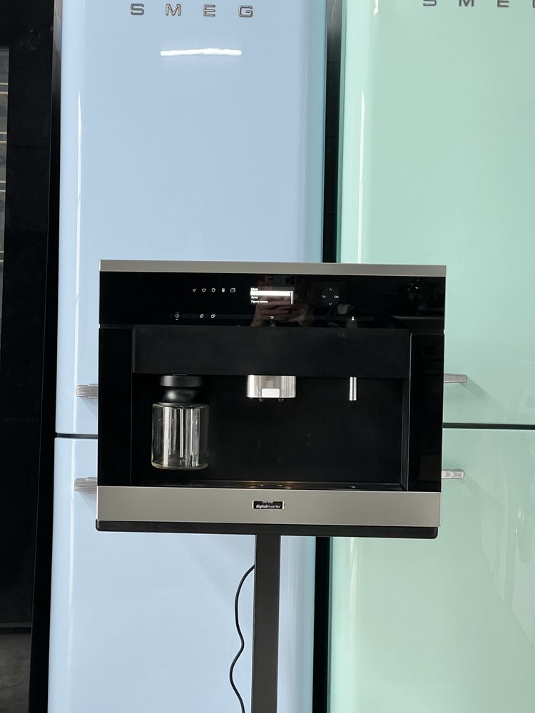 Кавомашина Miele CVA 6401 стан нової
