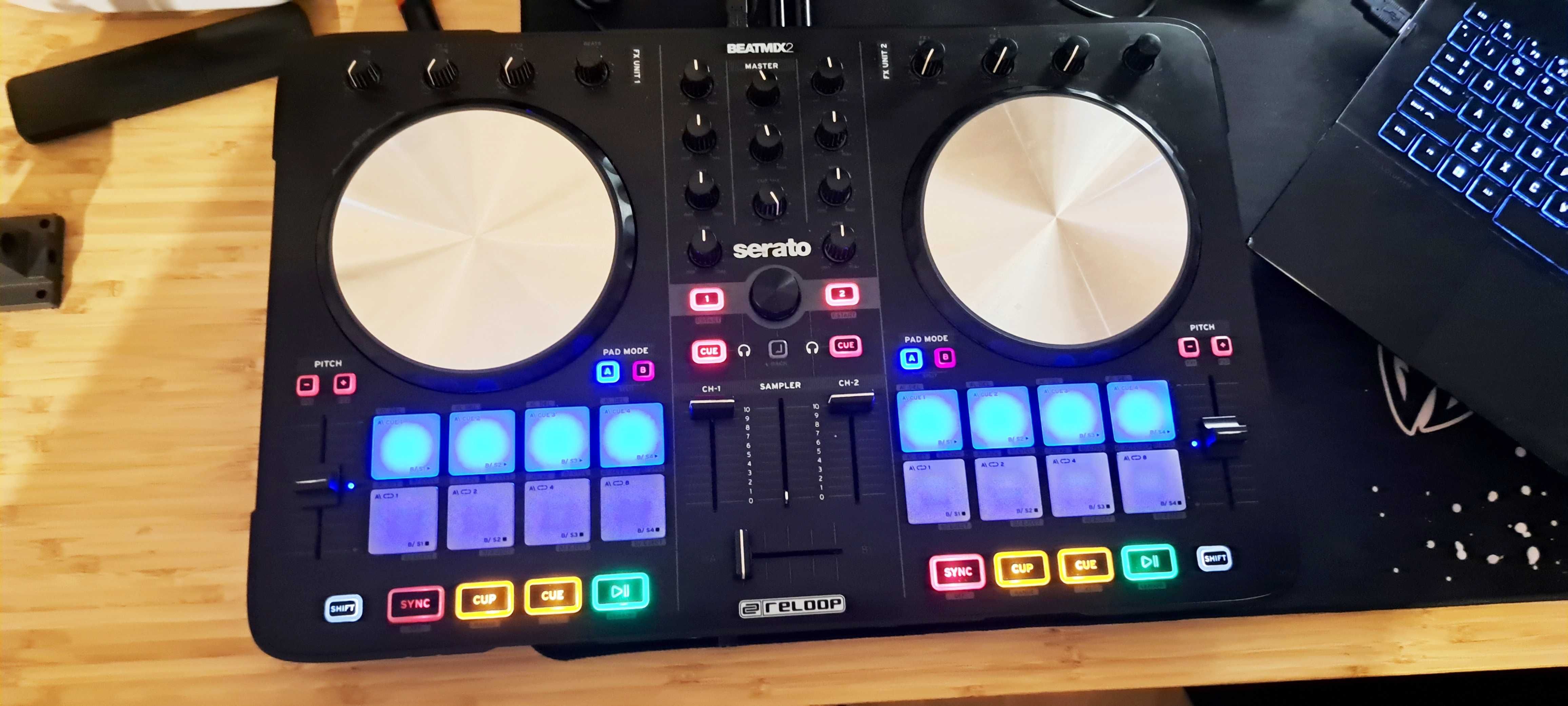 Kontroler Reloop BeatMix 2 Serato DJ