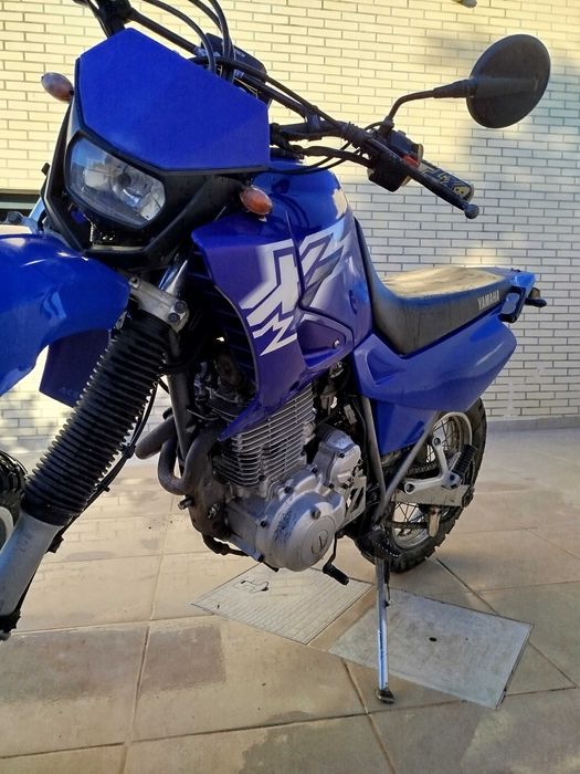Moto Yamaha XT600E